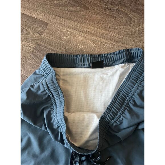 Quiksilver Men's Swimwear Swimming Shorts Drawstring Size XL Blue - Picture 5 of 6